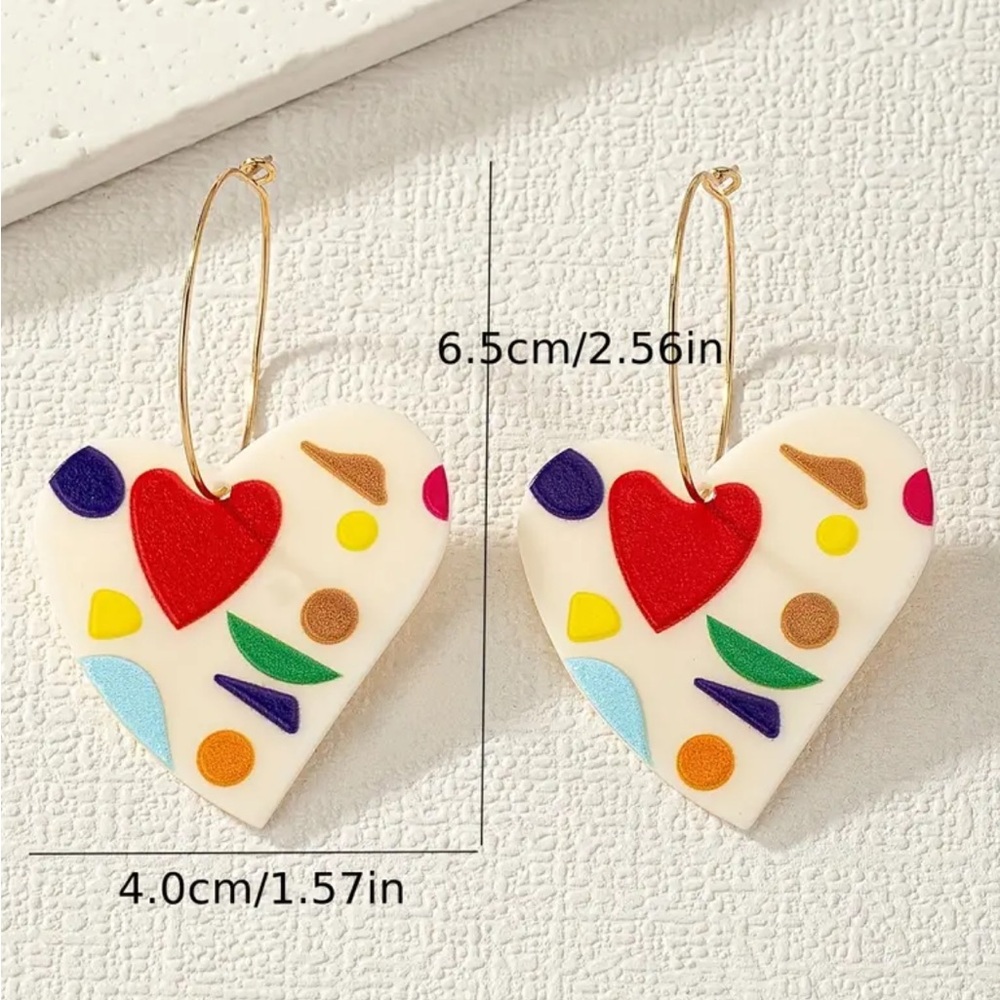 Colorful Print Heart Pendant Hoop Earrings - Picture 3 of 3